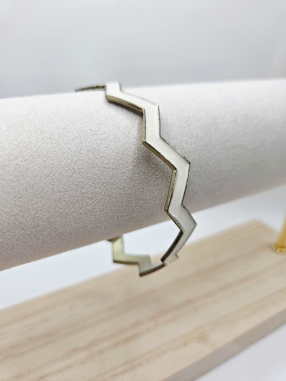 Zigzag White Enamel Gold-Tone Bangle Bracelet